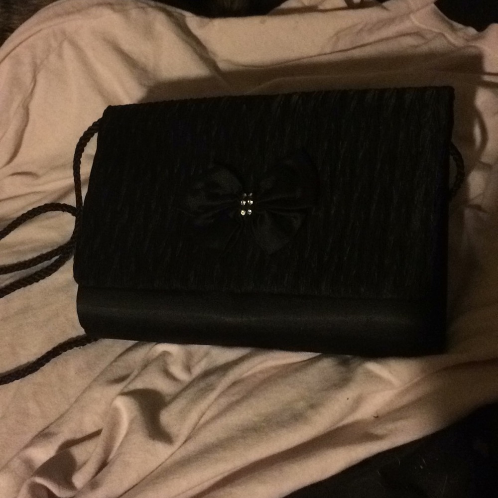 Sasha clutch